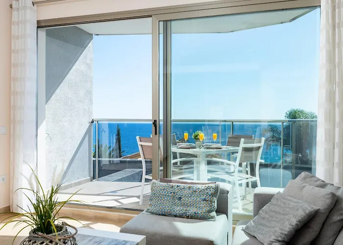 Melior 2c - Plusholidays * קלפה