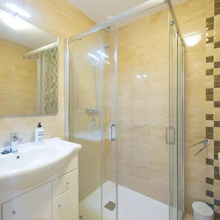 Melior 2c - Plusholidays * קלפה